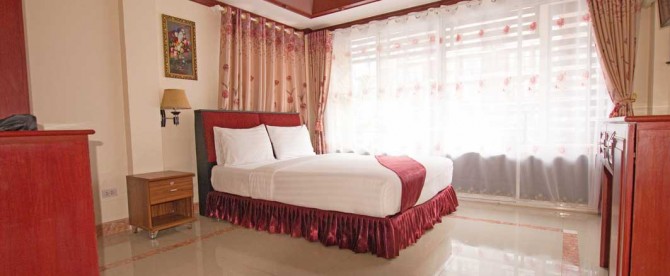 DOUBLE ROOM STANDARD 1